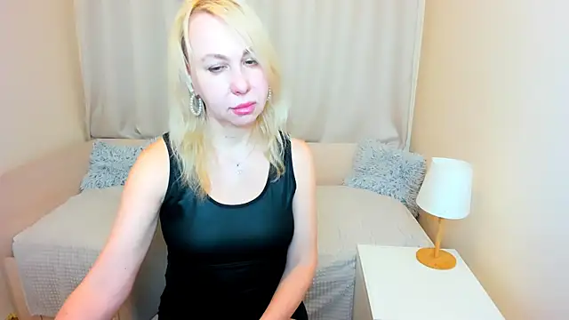 Anny Jey  online show from March 2026 08:13:01 PM