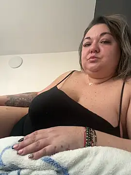 MikyVesela online show from March 2026 08:33:02 AM