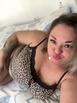 MikyVesela online show from April 2026 08:06:01 AM