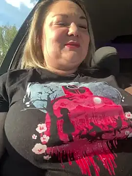 MikyVesela online show from April 2026 03:02:02 PM