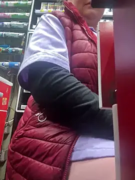 MikyVesela online show from February 2026 02:19:02 PM