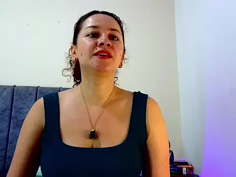 Snapshot of ArtesanaMK chatting on September 2025 04:41:01 PM ArtesanaMK online show from September 2025 04:41:01 PM