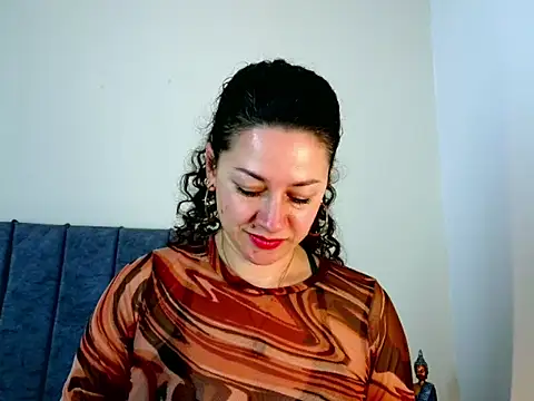 Snapshot of ArtesanaMK chatting on September 2025 05:40:02 PM ArtesanaMK online show from September 2025 05:40:02 PM