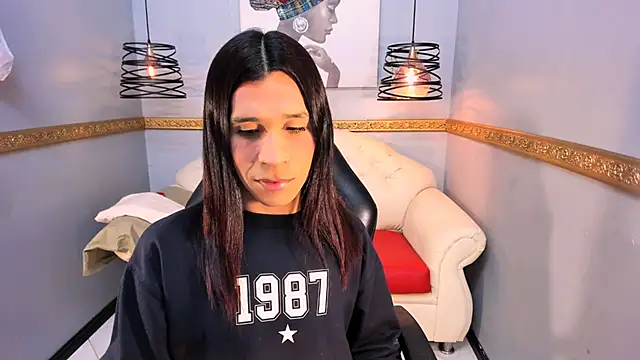 SaraSofia44 online show from December 2025 03:54:01 PM