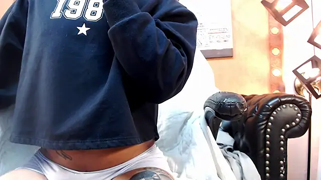 SaraSofia44 online show from October 2025 08:17:02 PM