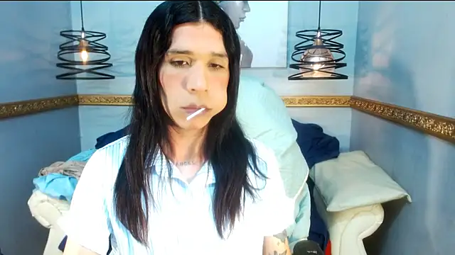 Snapshot of SaraSofia44 chatting on June 2026 06:03:02 PM SaraSofia44 online show from June 2026 06:03:02 PM