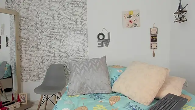 Canhela1 online show from May 2026 06:23:01 AM