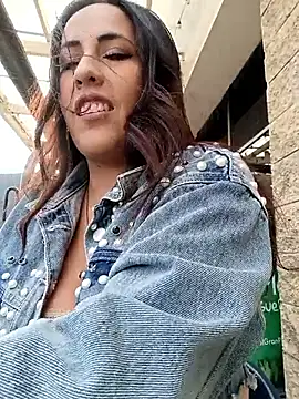 Lena-32 online show from February 2026 09:28:01 PM