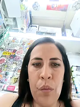 Lena-32 online show from December 2025 07:50:02 PM