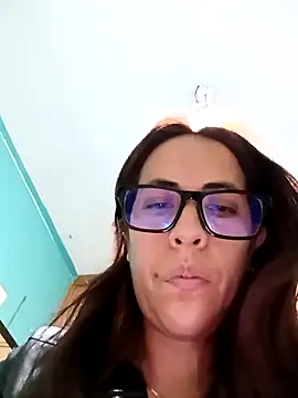 Lena-32 online show from January 2025 10:01:01 PM