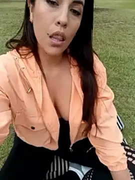 Lena-32 online show from February 2026 09:11:01 PM