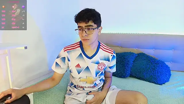  nickconnor01 online show from November 2025 10:13:01 PM