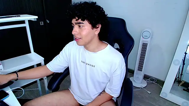  nickconnor01 online show from January 2025 08:56:02 PM