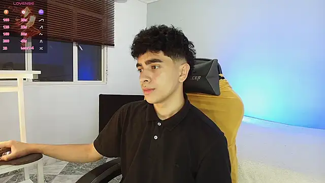  nickconnor01 online show from October 2025 04:39:01 AM