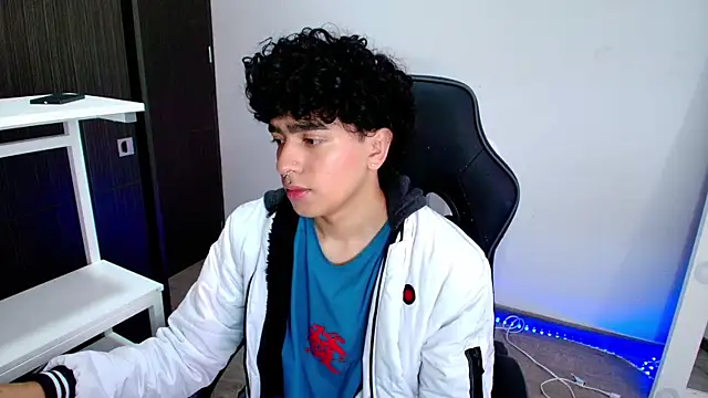  nickconnor01 online show from February 2025 07:55:01 PM