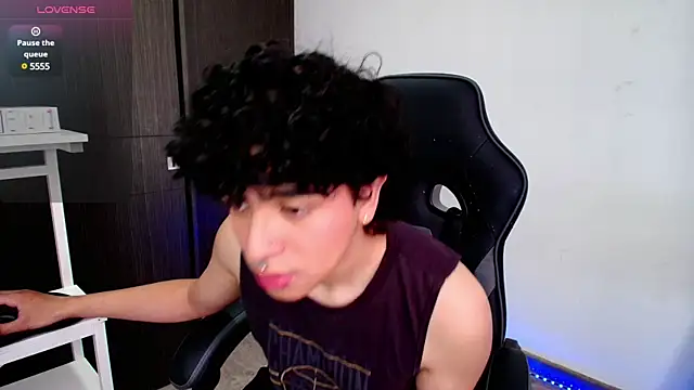  nickconnor01 online show from January 2025 07:07:01 PM
