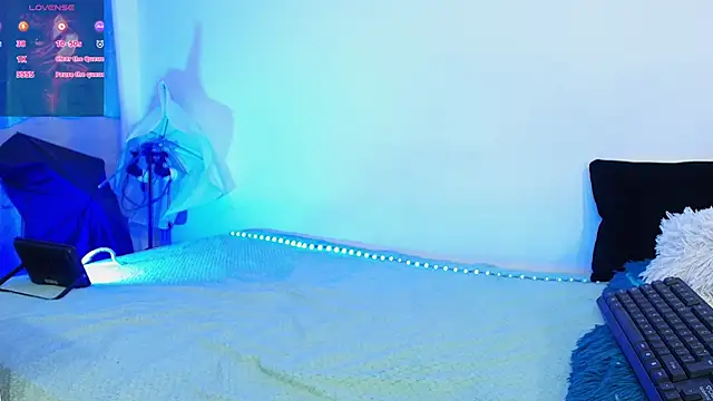  nickconnor01 online show from December 2025 09:06:02 PM