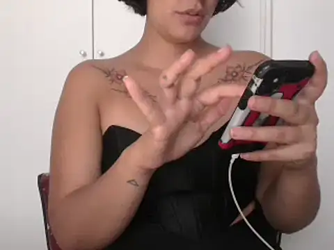 Snapshot of isabellalisa chatting on March 2025 10:58:02 AM isabellalisa online show from March 2025 10:58:02 AM