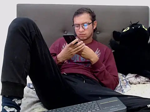 andy loverxx online show from February 2026 05:51:01 AM