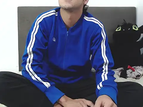andy loverxx online show from February 2026 01:03:02 AM