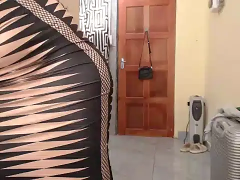 SALTRYHIPS29x online show from October 2025 11:42:02 AM