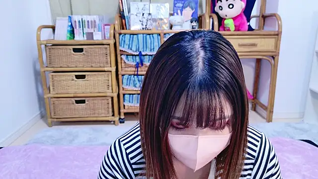 Megu Melon online show from May 2026 12:44:01 PM