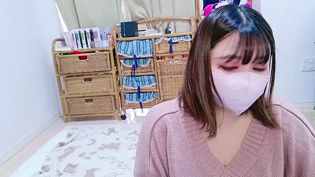 Megu Melon online show from May 2026 04:01:01 AM