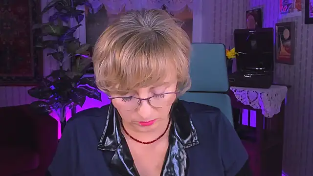 Snapshot of sugar_vivien chatting on September 2025 01:11:02 PM sugar vivien online show from September 2025 01:11:02 PM