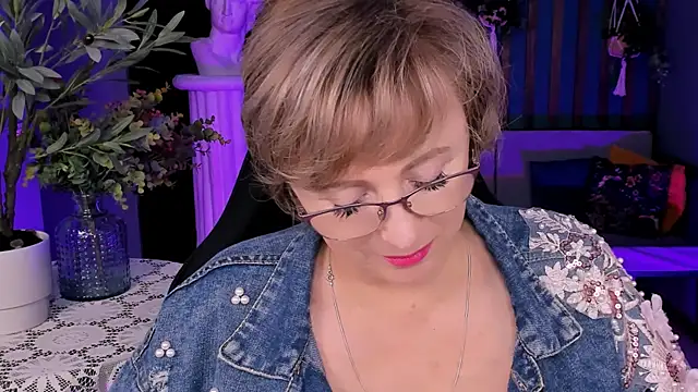 Snapshot of sugar_vivien chatting on October 2025 01:30:01 PM sugar vivien online show from October 2025 01:30:01 PM