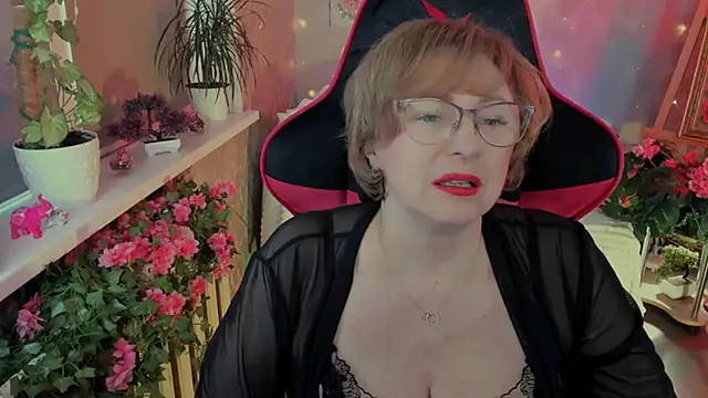 Snapshot of sugar_vivien chatting on June 2026 03:24:01 PM sugar vivien online show from June 2026 03:24:01 PM