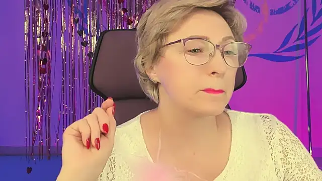 Snapshot of sugar_vivien chatting on February 2025 09:06:02 AM sugar vivien online show from February 2025 09:06:02 AM