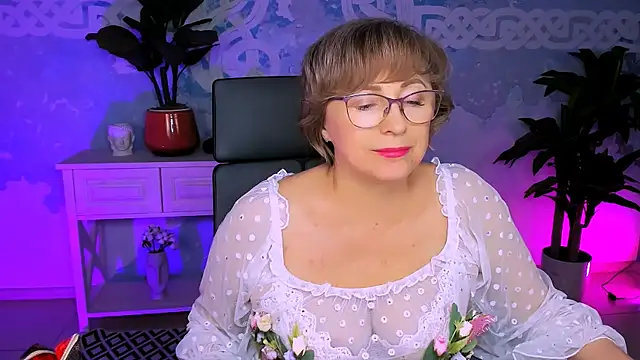 sugar vivien online show from November 2025 01:33:01 PM