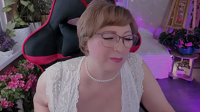 sugar vivien online show from April 2026 01:05:02 PM