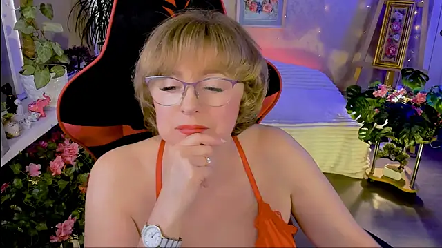 Snapshot of sugar_vivien chatting on July 2026 01:11:02 PM sugar vivien online show from July 2026 01:11:02 PM