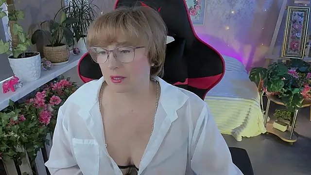 sugar vivien online show from May 2026 01:39:01 PM
