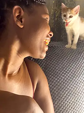 Cute princcess online show from November 2025 06:30:02 PM