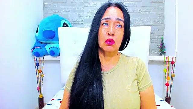 HorniestMilf online show from December 2025 12:03:02 AM