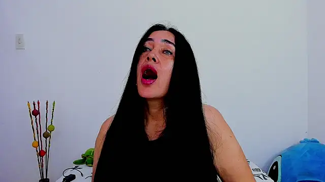 HorniestMilf online show from February 2026 07:53:01 PM