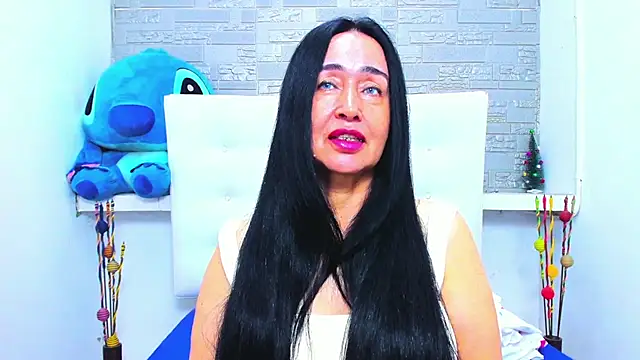 Snapshot of HorniestMilf chatting on December 2025 10:22:02 PM HorniestMilf online show from December 2025 10:22:02 PM