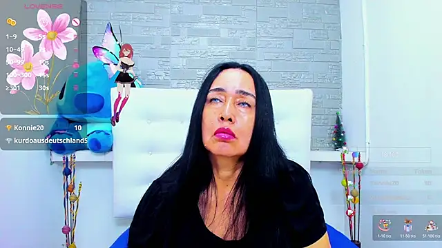 Snapshot of HorniestMilf chatting on November 2025 11:19:01 PM HorniestMilf online show from November 2025 11:19:01 PM