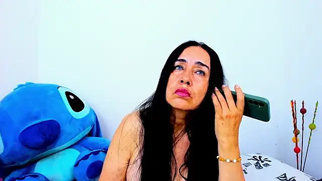 HorniestMilf online show from May 2026 09:11:02 PM