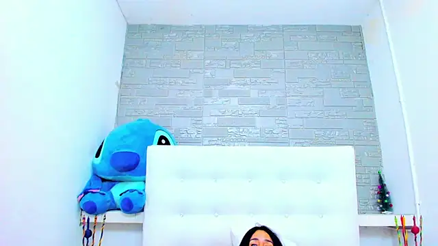 HorniestMilf online show from December 2025 01:30:02 AM