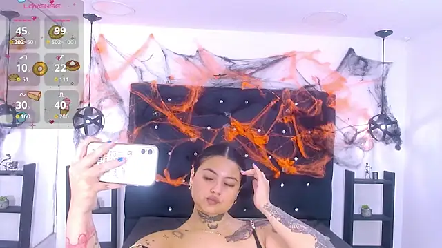 Mels  online show from October 2025 05:01:02 PM