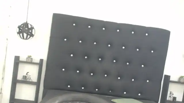 Mels  online show from March 2026 05:39:02 PM