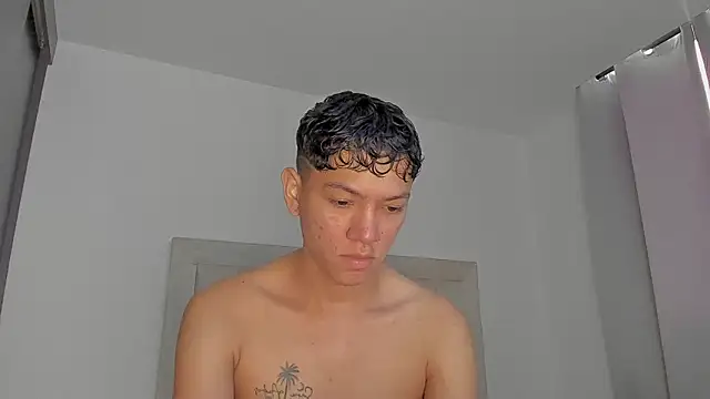 JulianRose 1 online show from April 2026 11:56:02 AM