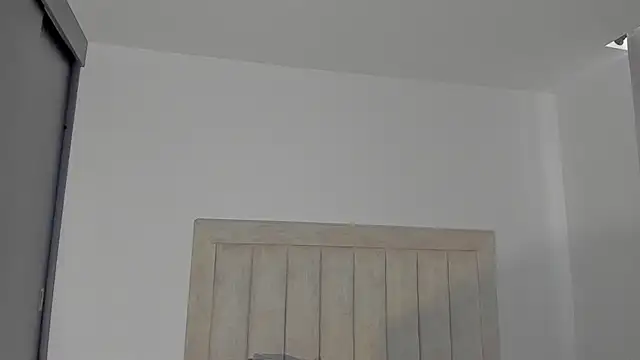 JulianRose 1 online show from May 2026 01:06:01 PM