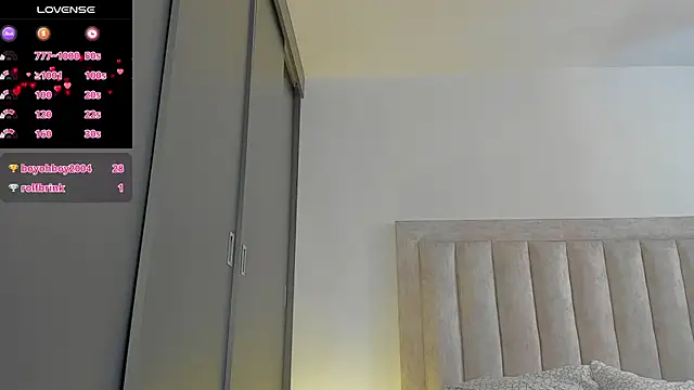 JulianRose 1 online show from September 2025 01:40:02 PM