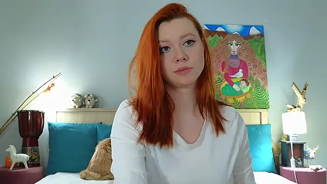 Snapshot of MileyMiller chatting on February 2025 11:24:02 AM MileyMiller online show from February 2025 11:24:02 AM