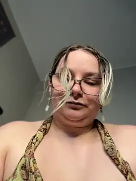 kitten0760 online show from June 2026 03:50:01 PM