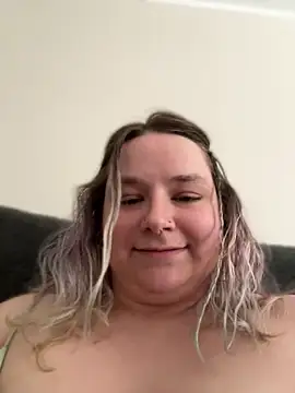 kitten0760 online show from May 2026 04:06:01 PM